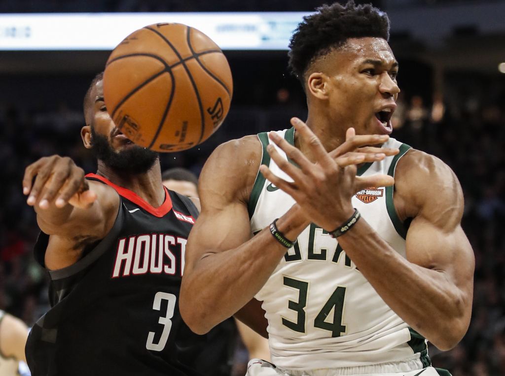 金年会首页-关于密尔沃基雄鹿训练开放日，今夜刷新队史纪录引欢呼，NBA季后赛在即，阵容厚度经受考验的信息-金年会首页