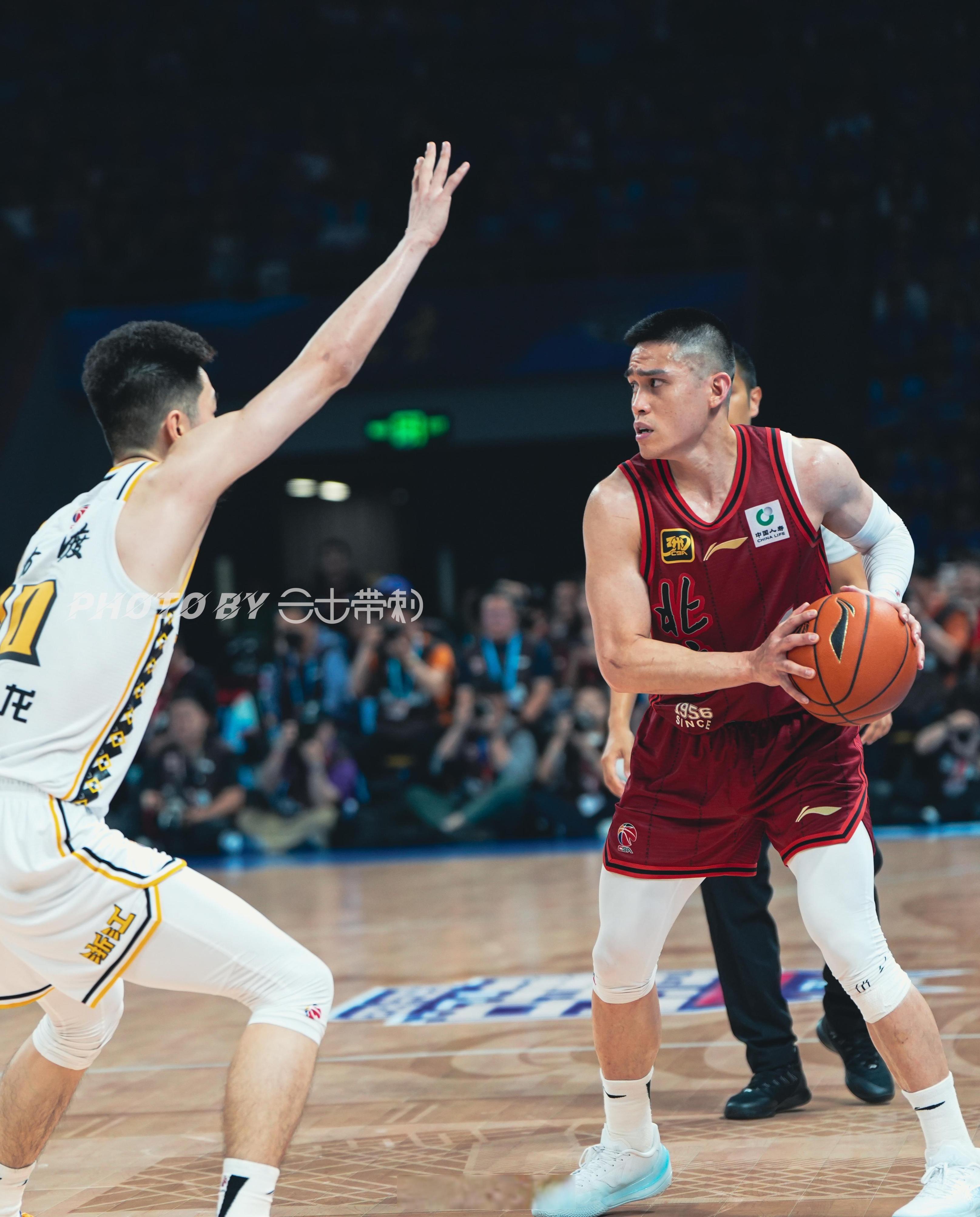金年会登录入口-包含赛地聚焦：NBA常规赛转会期热度飙升；广厦男篮篮板制胜；球迷炸锅；数据趋势出现新变化的词条-金年会登录入口